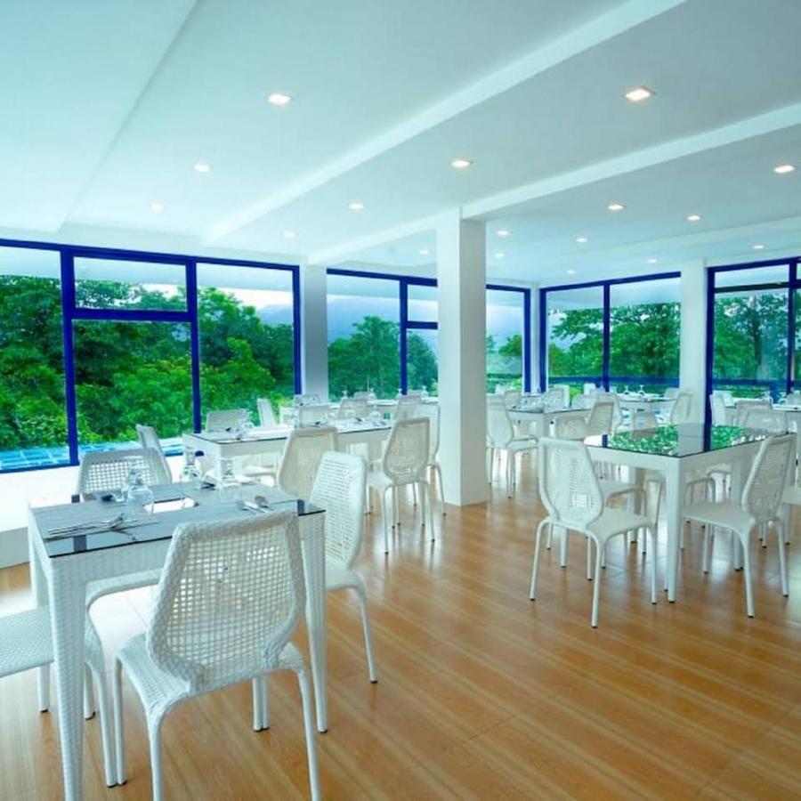 Ruhe Suites Đảo Coron Ngoại thất bức ảnh